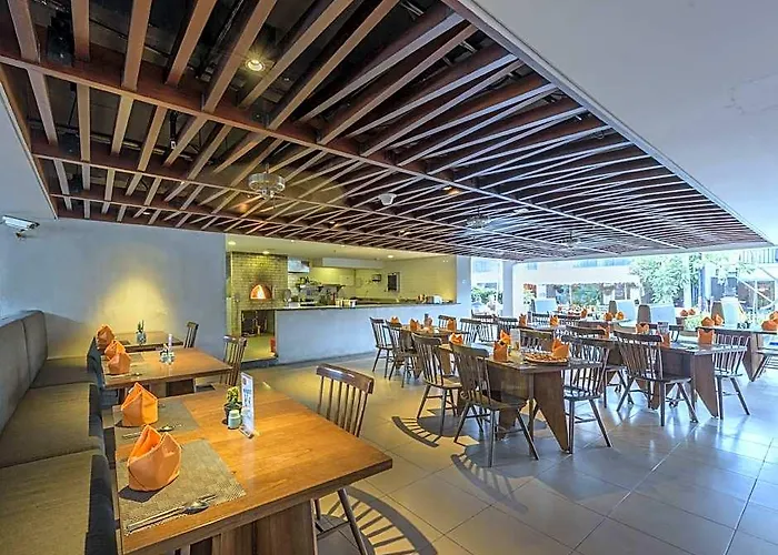 Hotel Harris 4*