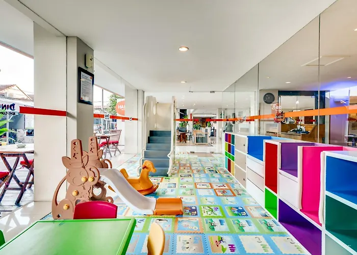 Harris Hotel